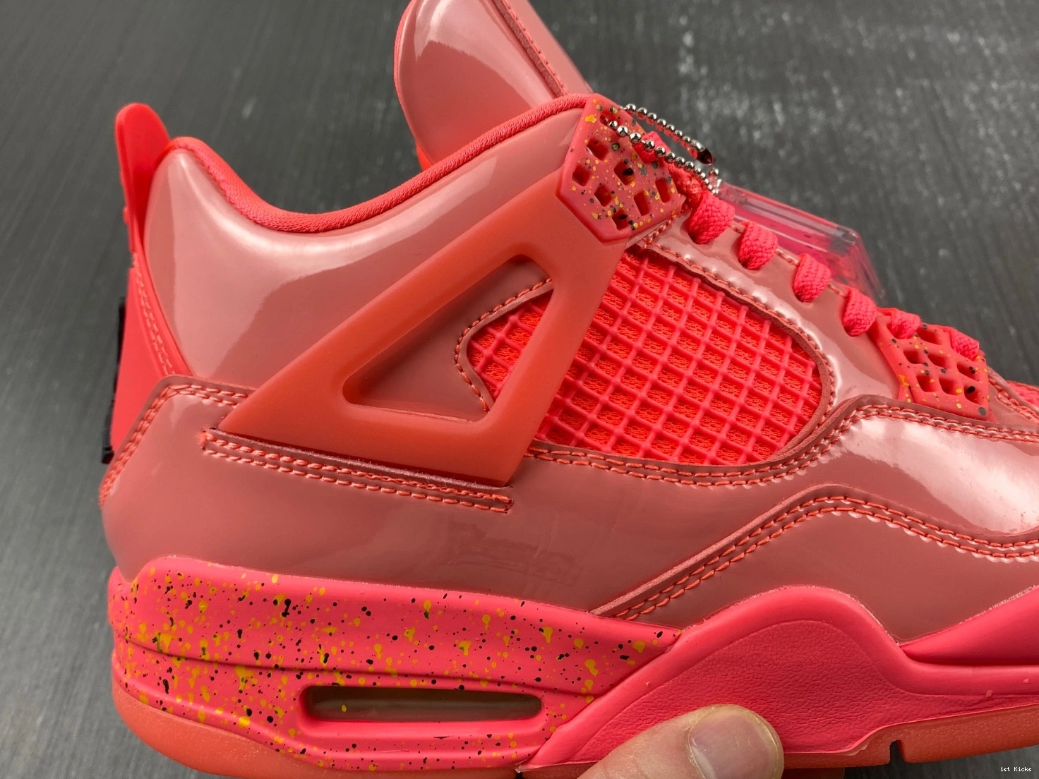 - AQ9128-600 4 Punch Jordan (W) Retro Hot 0101